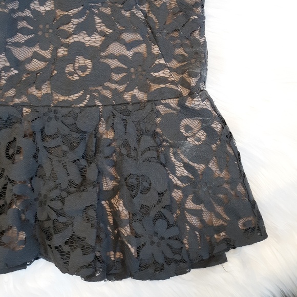 {tl} The Letter Top - Picture 4 of 6